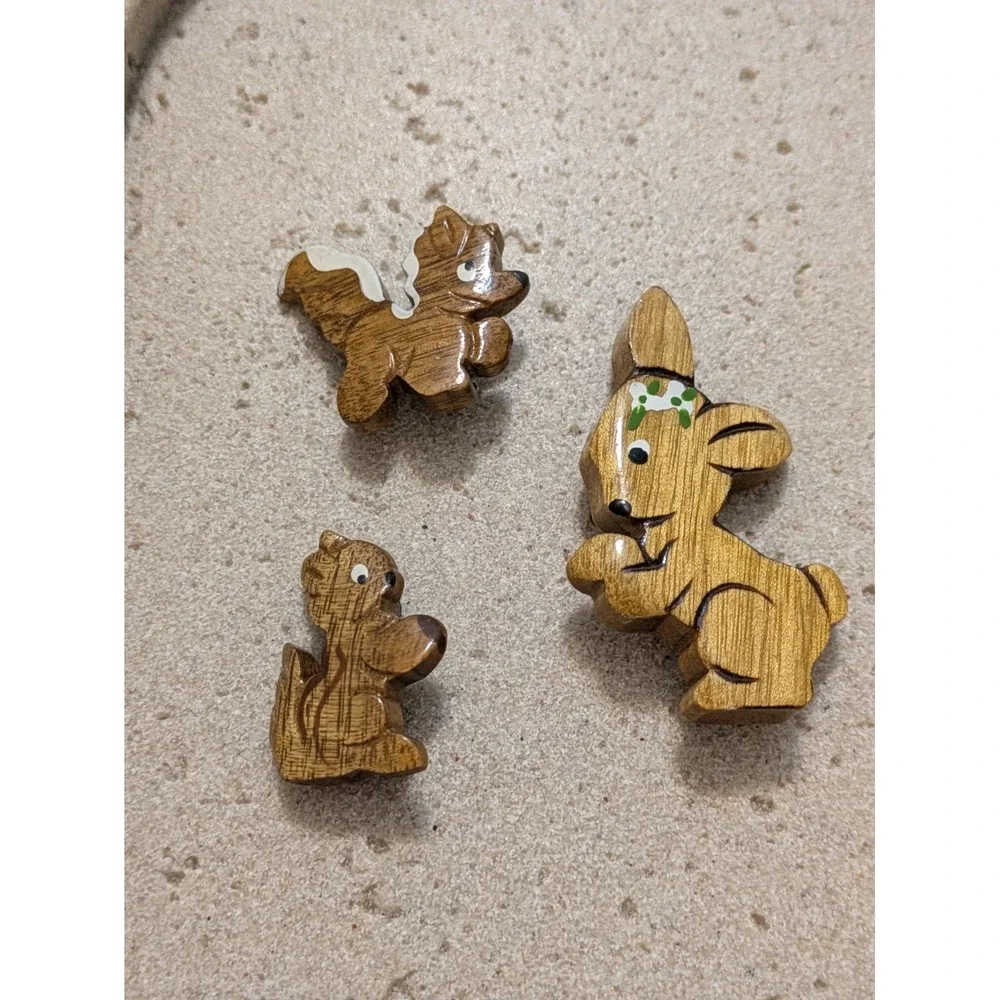 Whimsical Wooden Brooch Set Of 3 Woodland Animals Vintage Skunk Squirrel Rabbit